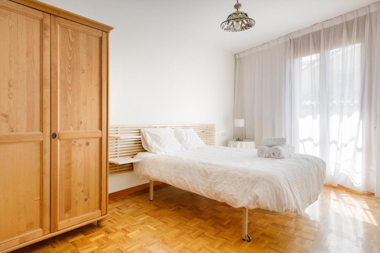 Alojamiento Turistico Calle Mayor Jaca Exteriör bild